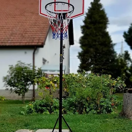 Fehervadasz Vendeghaz *